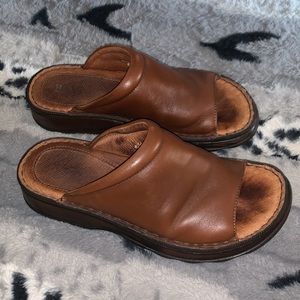 Bass XLIGHT Leather Slide Sandals — 6
